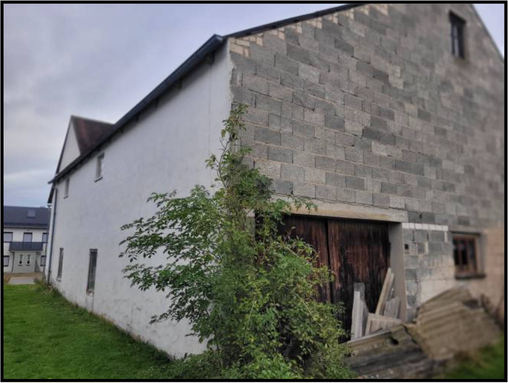 Wohnhaus mit Stall- und Scheunenanbauten in Burgusstraße 41, 91790 Burgsalach - Bild 2