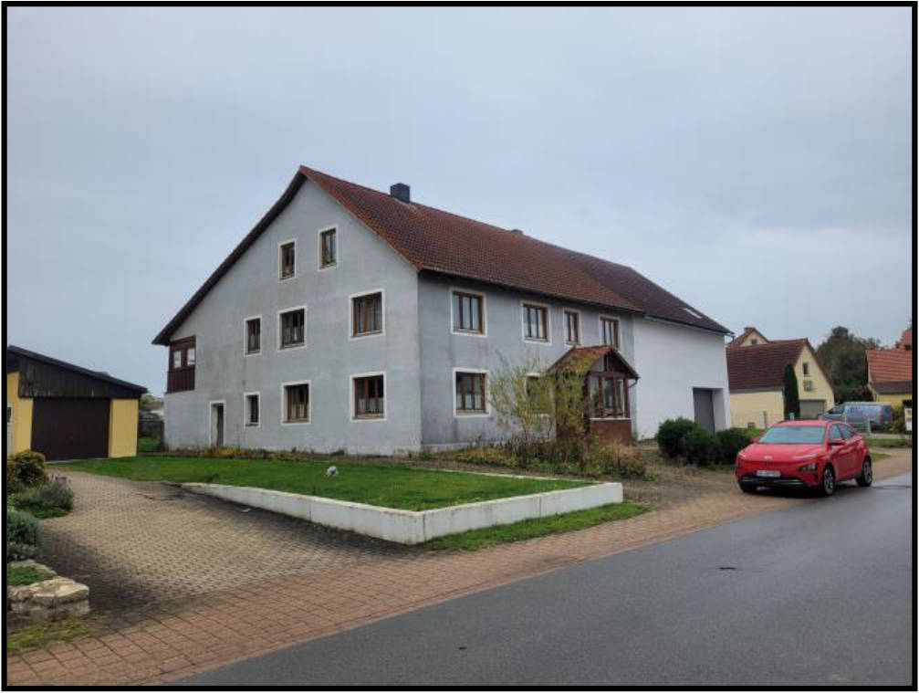 Wohnhaus mit Stall- und Scheunenanbauten in Burgusstraße 41, 91790 Burgsalach - Bild 4