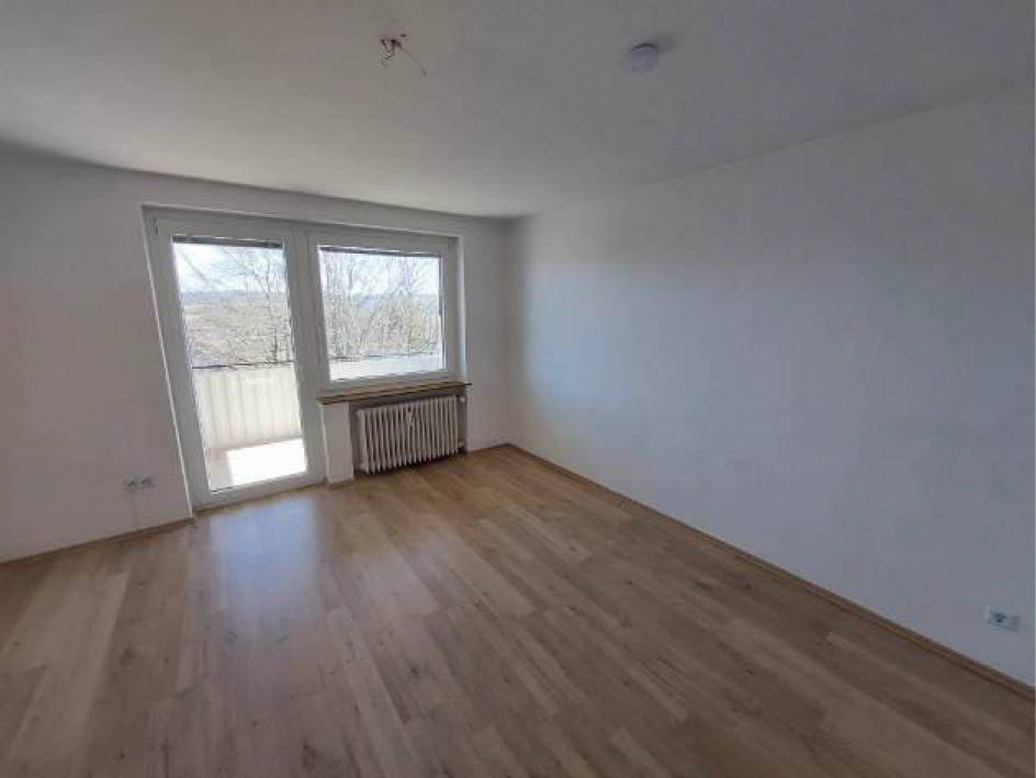 Eigentumswohnung im 5. OG rechts mit Kellerraum und Garage in Draisendorfer Weg 31, 95111 Rehau - Bild 3