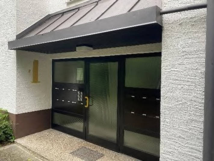 bayern K 0014/2025 Karlsbader Straße 1, 86356 Neusäß 13