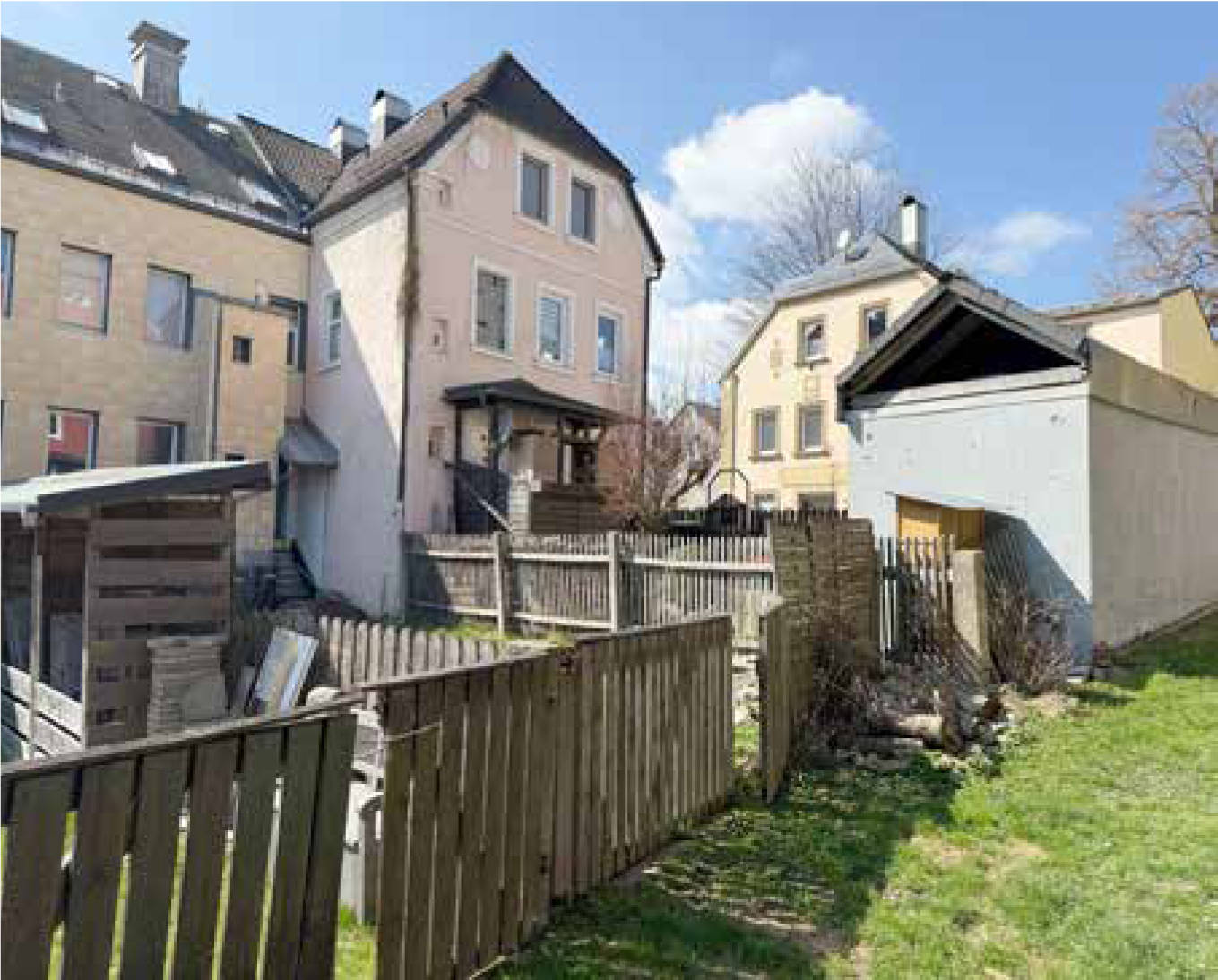 Einfamilien-Reihenhaus in Schillerstraße 2, 95233 Helmbrechts