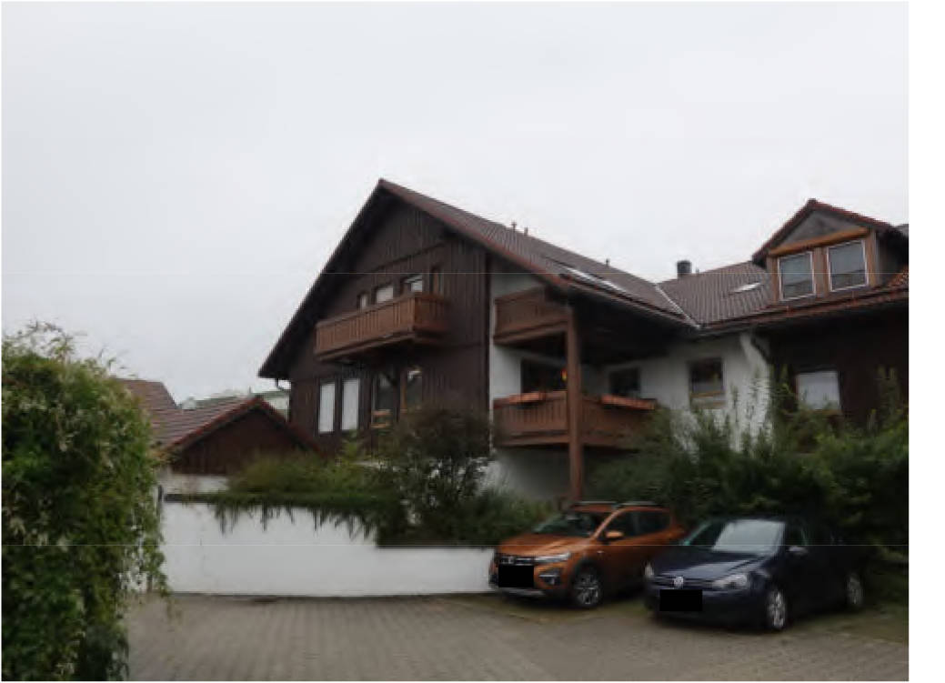 Eigentumswohnung (3 bis 4 Zimmer), Kfz-Stellplatz in Dorfstraße 7, 87493 Lauben,