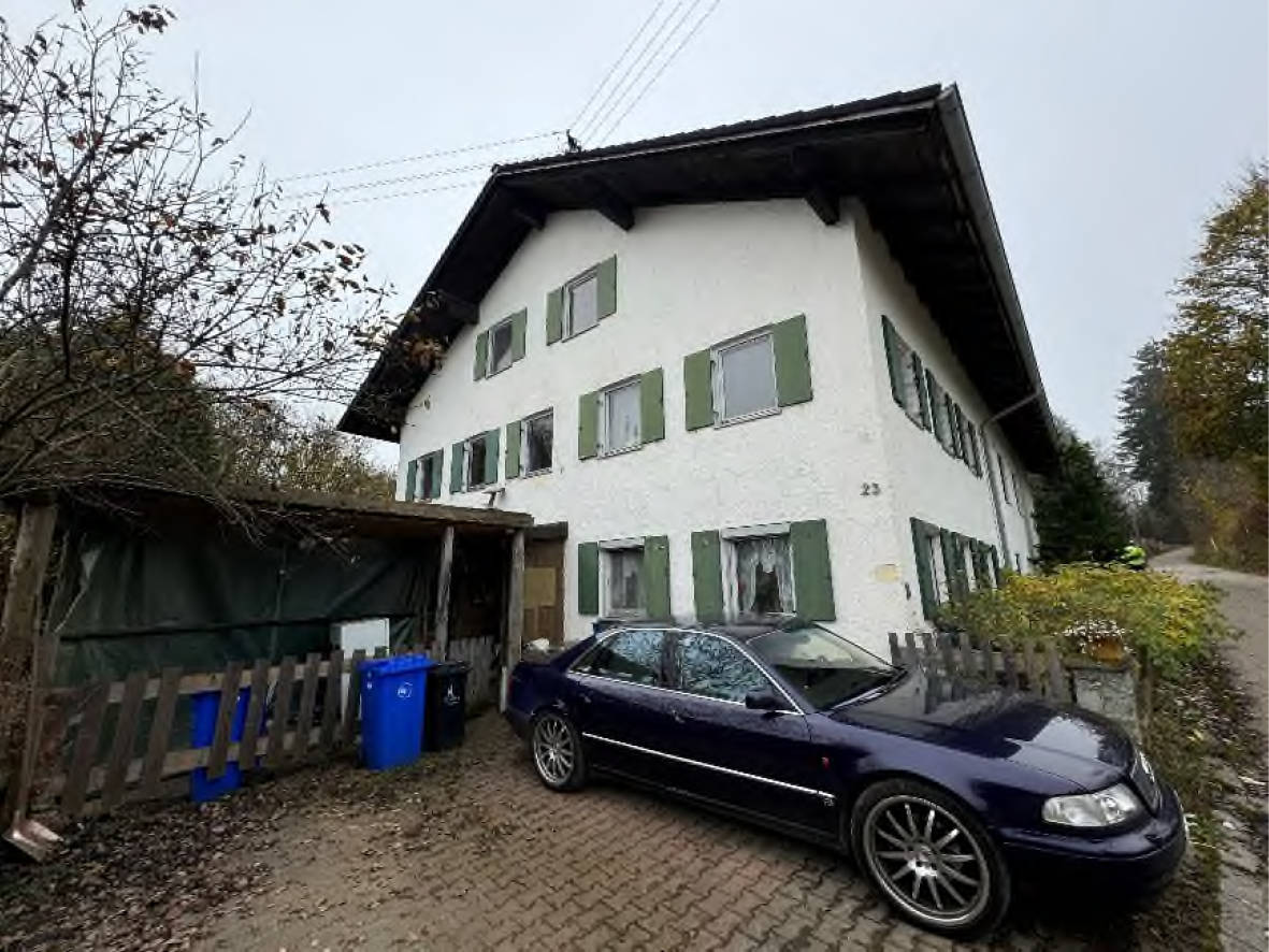 Doppelhaushälfte, Doppelhaushälfte, unbebautes Grundstück in Bergmangstraße 23 und 25, 87674 Ruderatshofen, Hiemenhofen - Bild 2