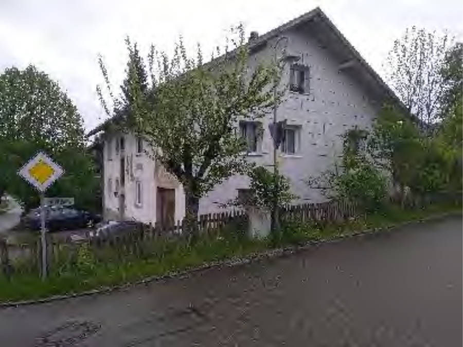 Mehrfamilienhaus in Bahnhofstraße 26, 87637 Seeg - Bild 2