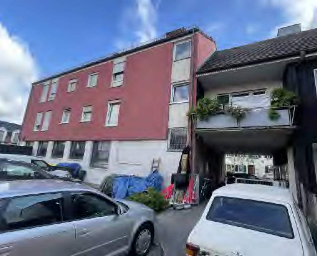 Wohn-/Geschäftshaus in Münchner Straße 1, 86415 Mering