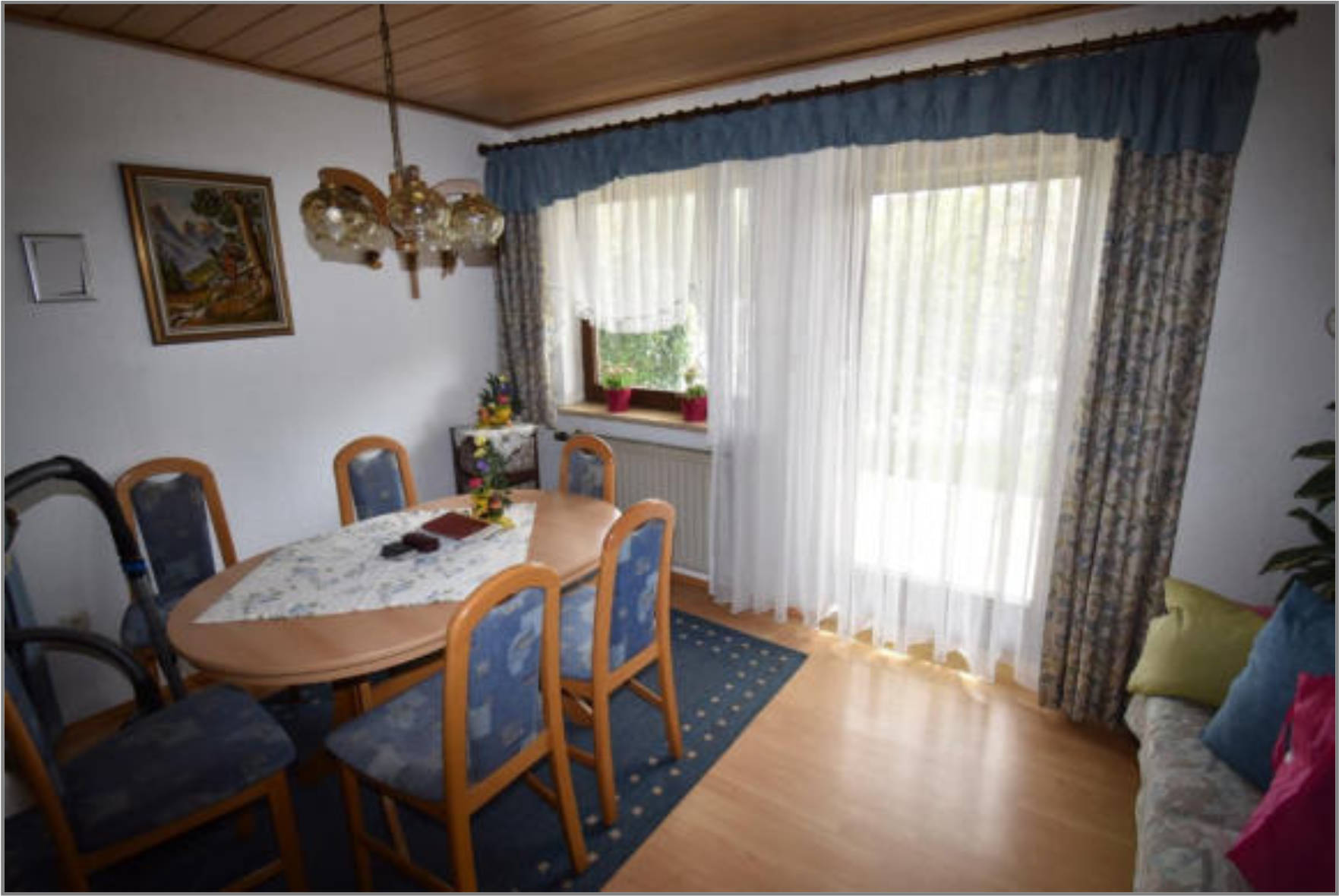Zweifamilienhaus mit Doppelgarage in Oberzell Hs.Nr. 39, 85122 Hitzhofen, Oberzell - Bild 4