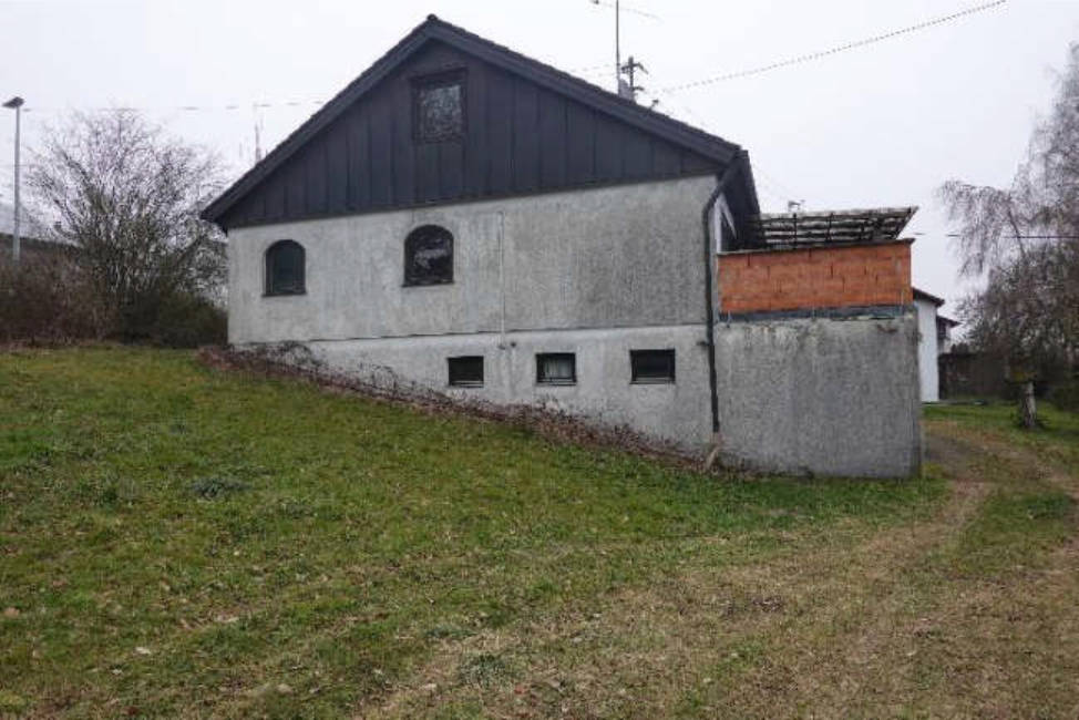 bayern K 0043/2024 Hangstraße 2 und Nähe Hangstraße, 89438 Holzheim, Ellerbach 6