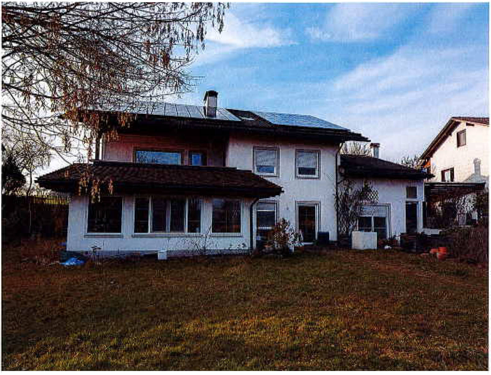 Wohnhaus in Hauptstraße  24, 83139 Söchtenau, Untershofen