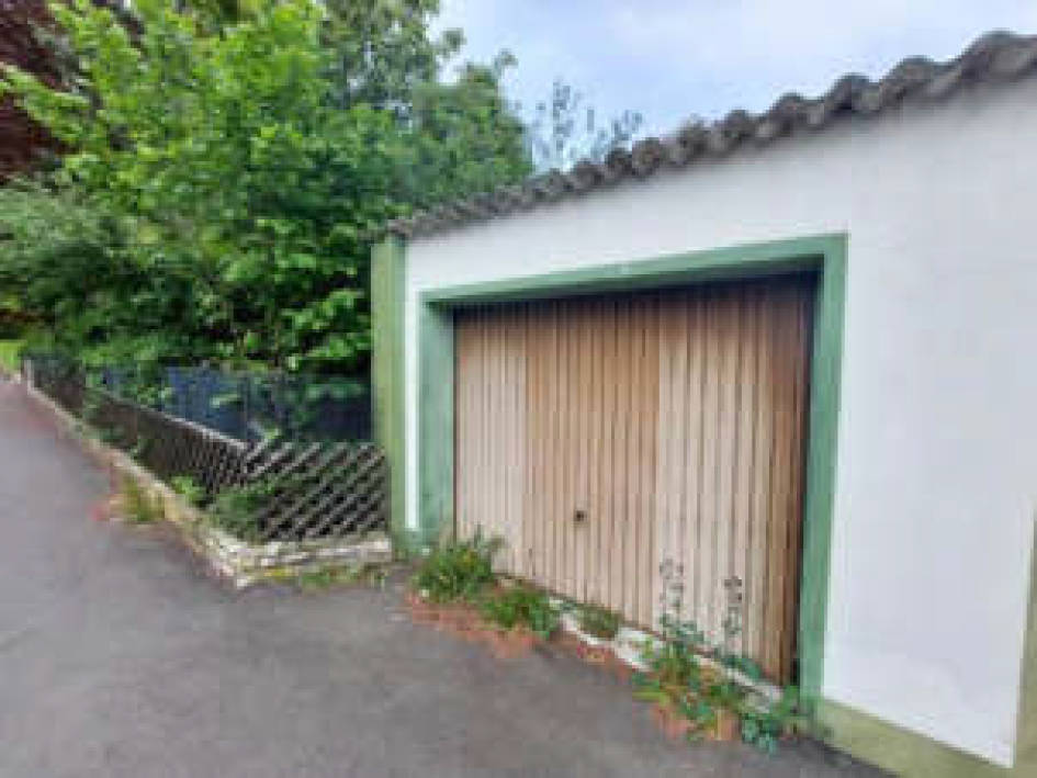 bayern K0069-2024 Medlerstraße 7, 95032 Hof, Moschendorf