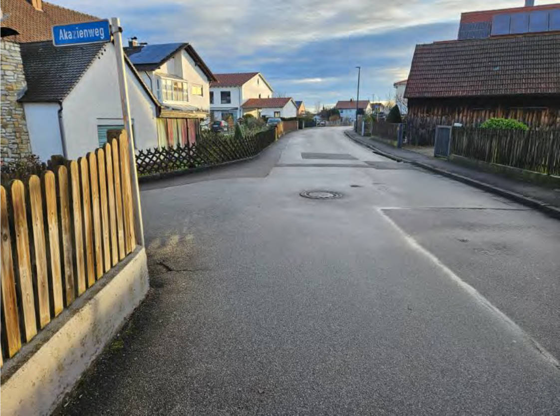 Einfamilienhaus in Akazienweg 4, 86529 Schrobenhausen, Mühlried - Bild 2