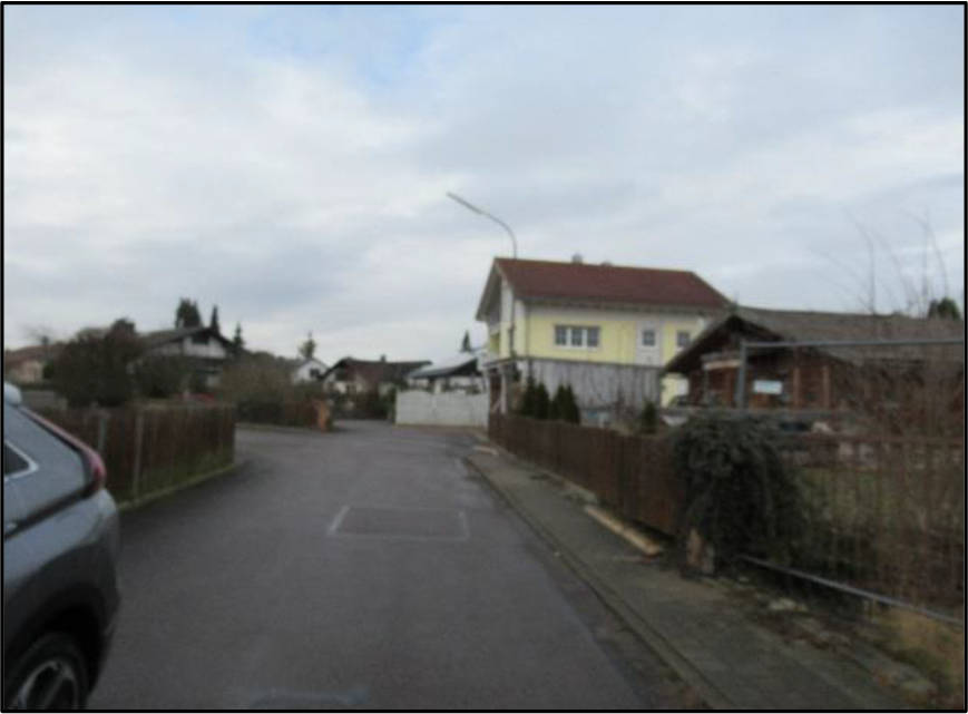 Grundstück mit entkerntem, abrissreifem Wohnhaus in Lindenstraße 31, 31 a, Siedlungsstraße 29b, 29c, 29 d, 29e, 85107 Baar-Ebenhausen, Baar - Bild 5