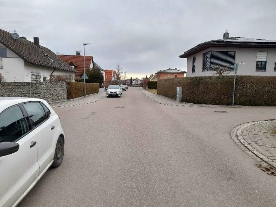 Zweifamilienhaus, Einfamilienhaus in Am Bahnhof 2, 86573 Obergriesbach; Ackerstraße 11, 86551 Aichach