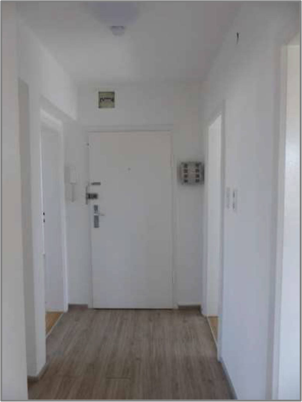 Eigentumswohnung 2 1/2 Zimmer mit Loggia, Kellerraum u. Garage in Goethestraße 50, 85055 Ingolstadt - Bild 4