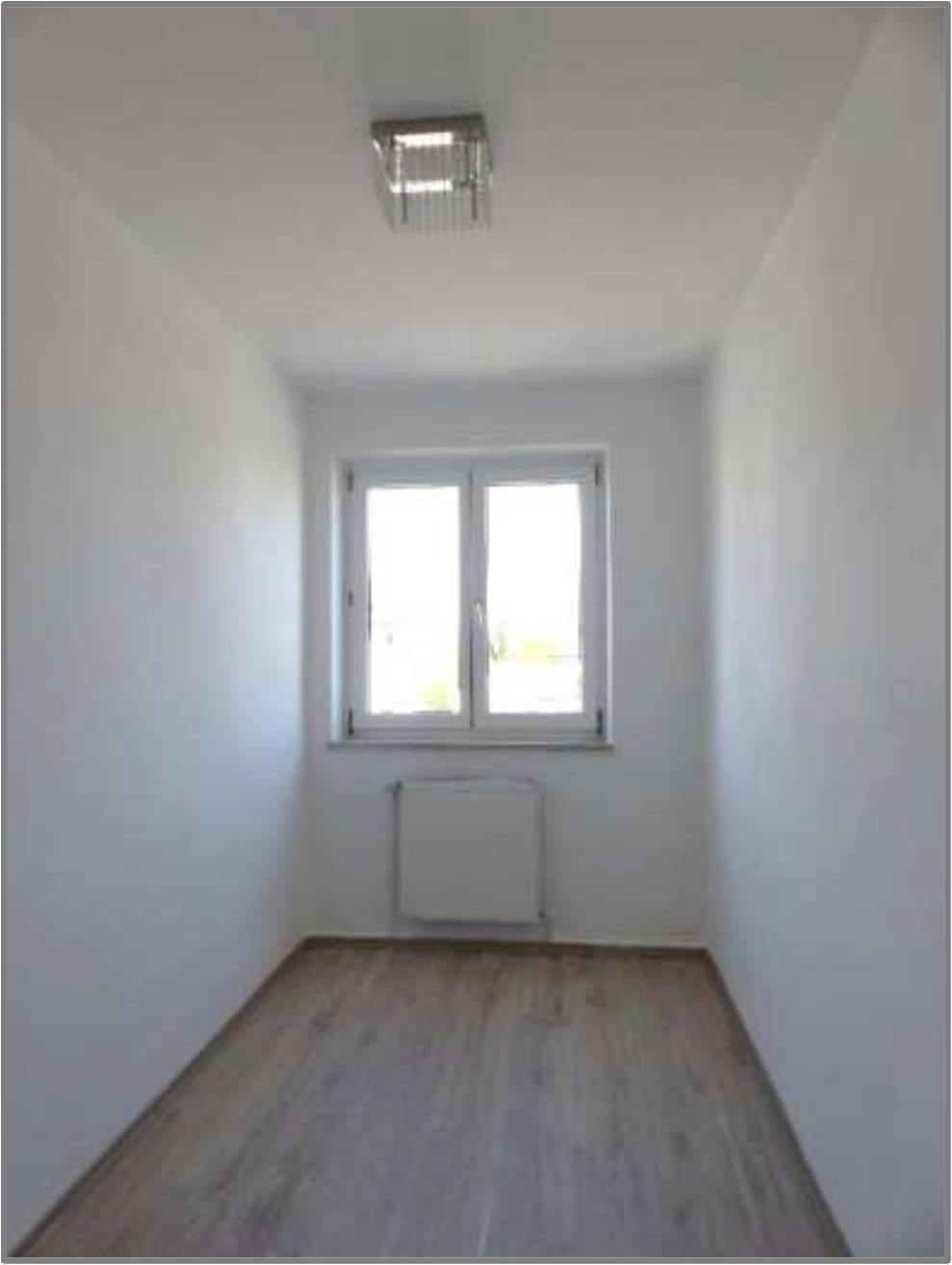 Eigentumswohnung 2 1/2 Zimmer mit Loggia, Kellerraum u. Garage in Goethestraße 50, 85055 Ingolstadt - Bild 2