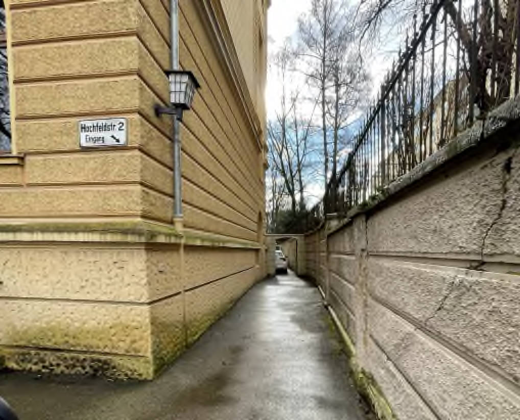 bayern K 0123/2024 Hochfeldstraße  2, 86158 9 13