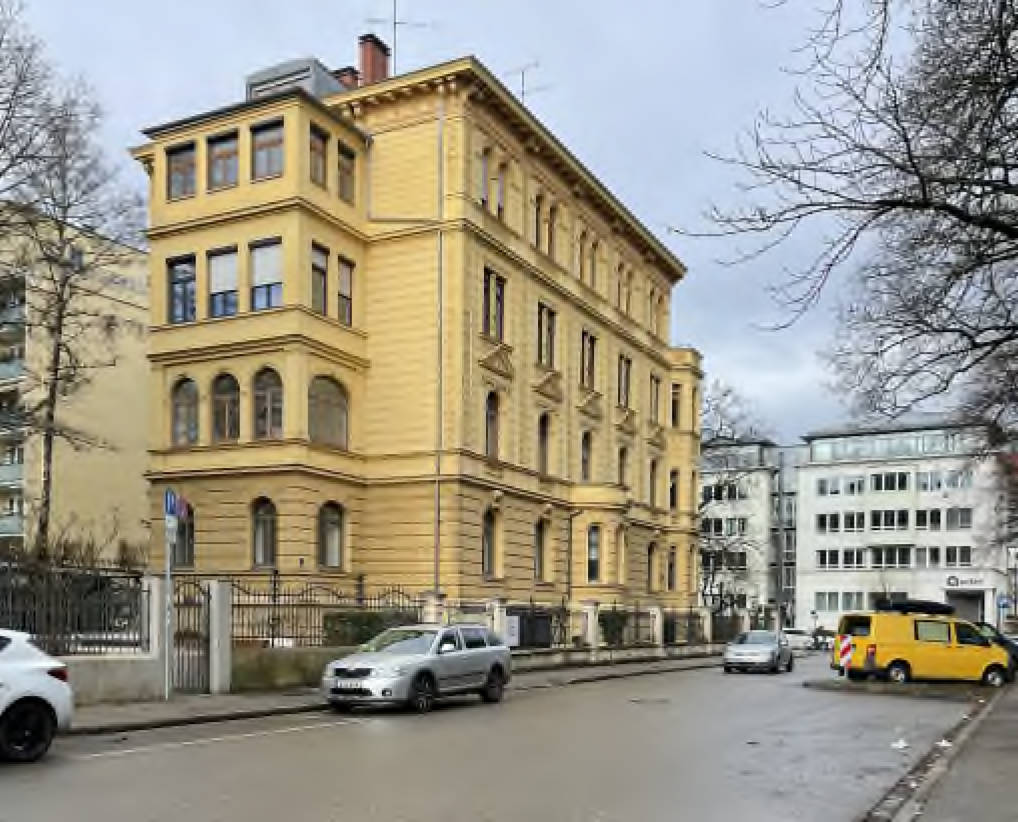 Gewerbeeinheit (z.B. Laden, Büro), Eigentumswohnung (ab 5 Zimmer), Garage in Hochfeldstraße  2, 86158 9 - Bild 3
