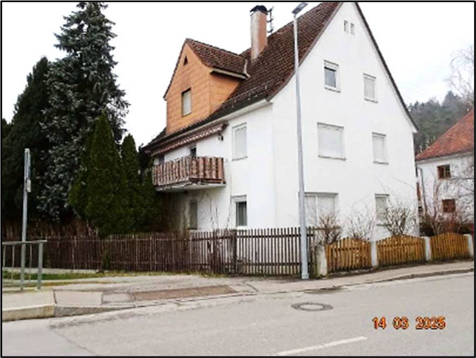 Einfamilienhaus, land- und forstwirtschaftlich genutztes Grundstück in Ganghoferstraße  4, 86465 Welden - Bild 2