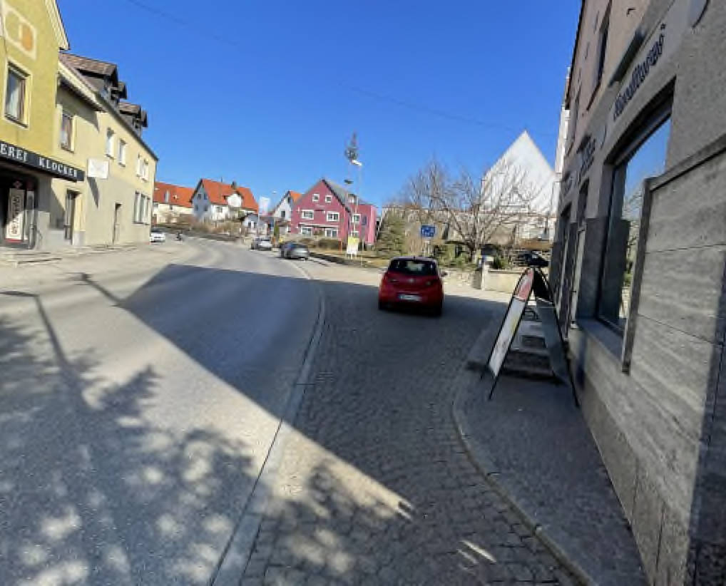 Wohn-/Geschäftshaus in Südliche Hauptstraße 3, 86517 Wehringen - Bild 4