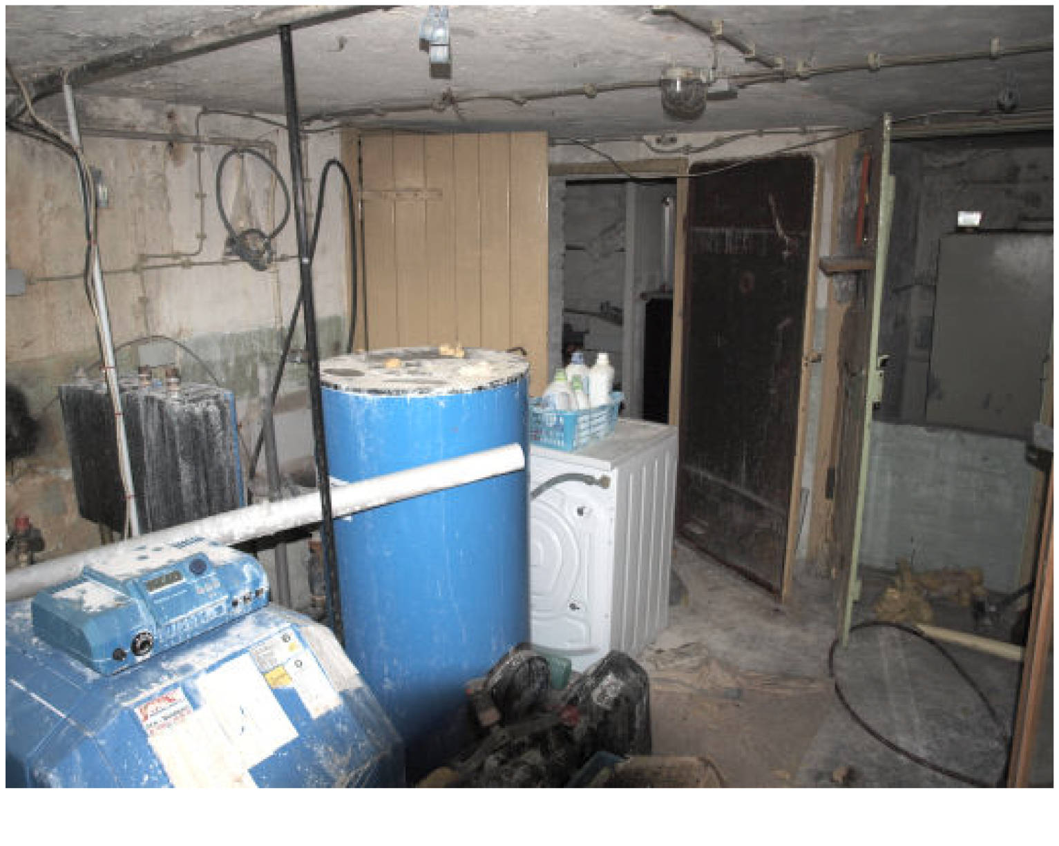 berlin 0030 K 0005/2023 Auber Steig 10, 13465 Berlin 19