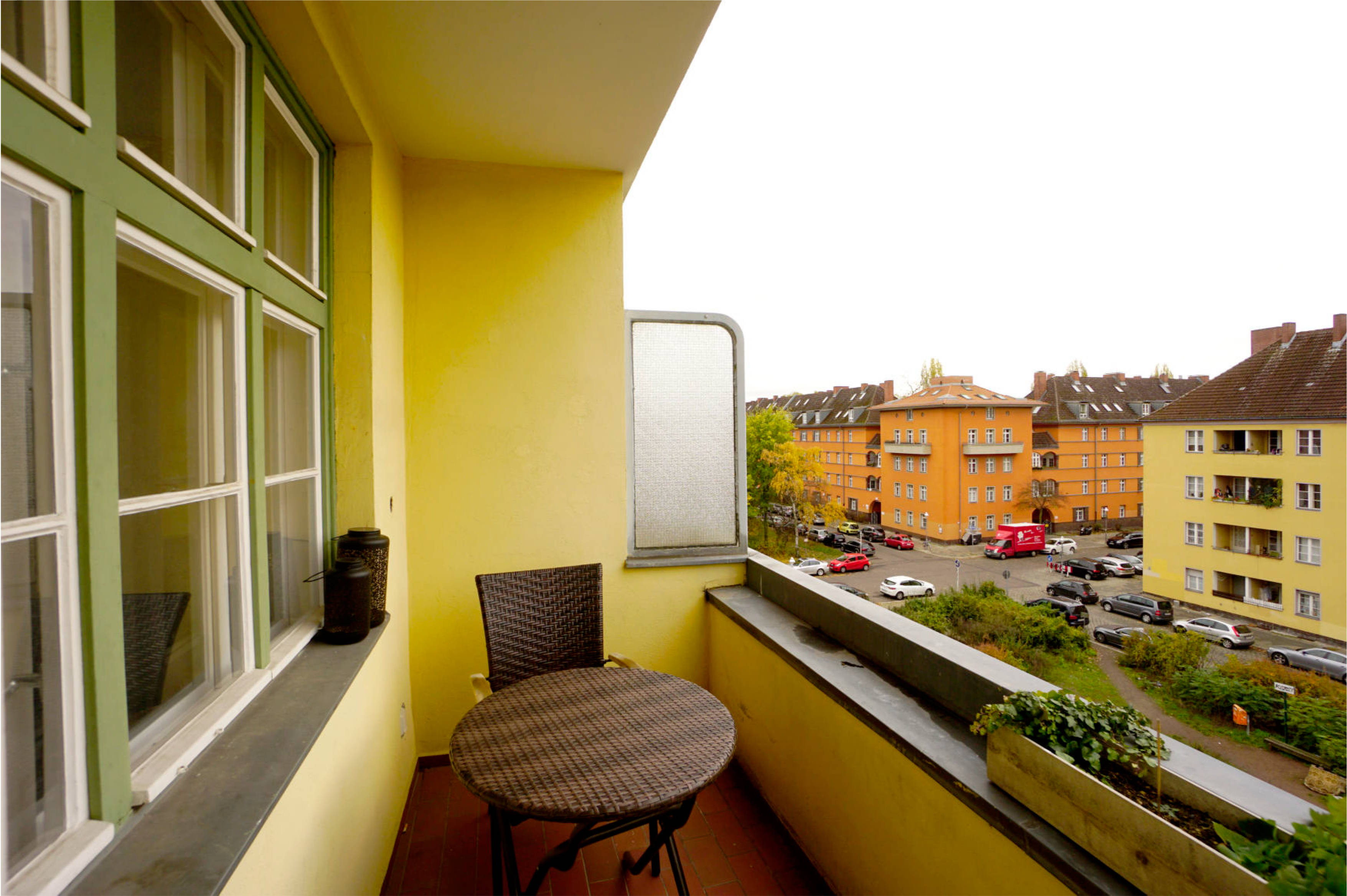 Eigentumswohnung (3 bis 4 Zimmer) in Lütticher Straße 41, 13353 Berlin