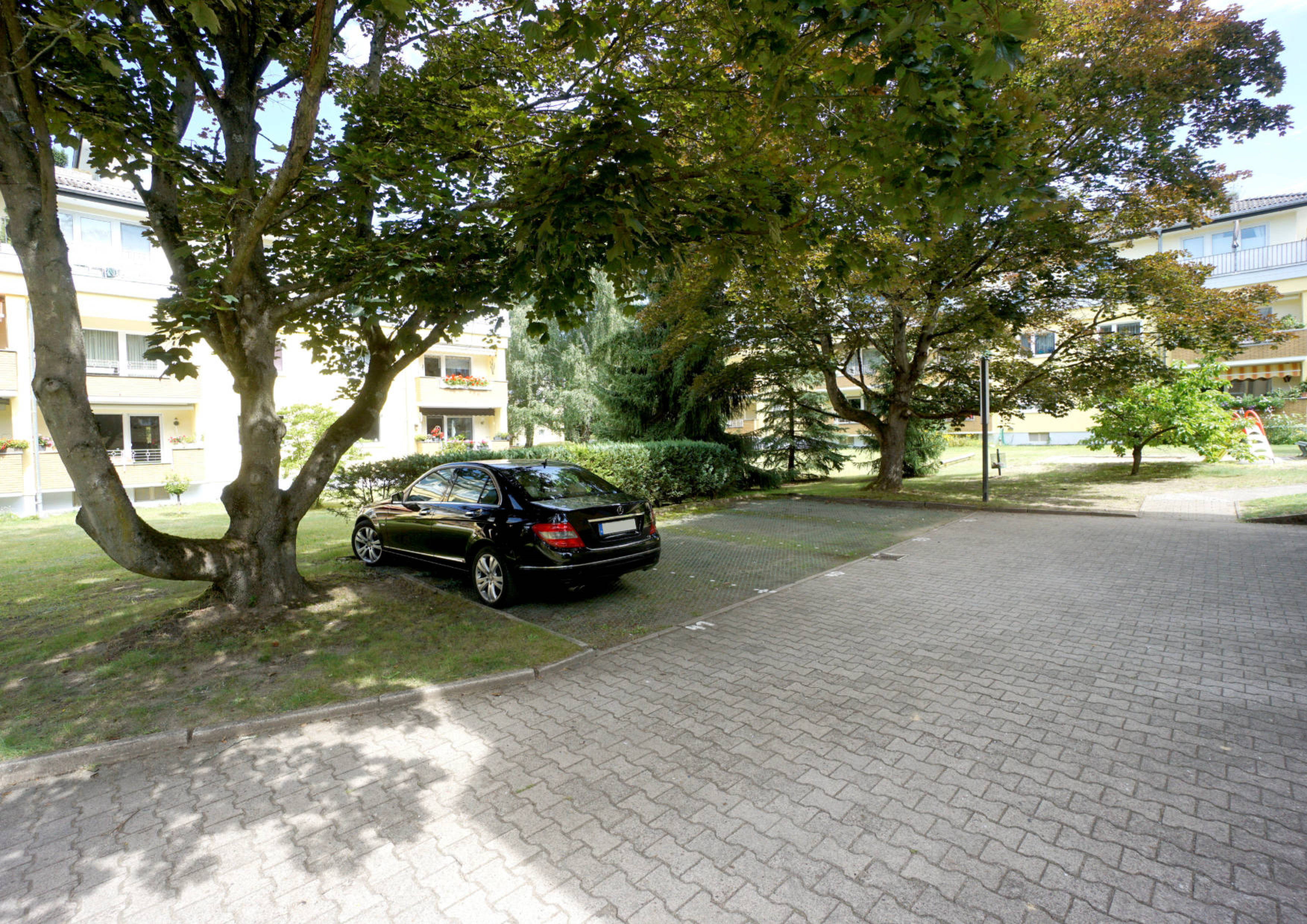 Eigentumswohnung (3 bis 4 Zimmer) in Speerweg 39, 13465 Berlin