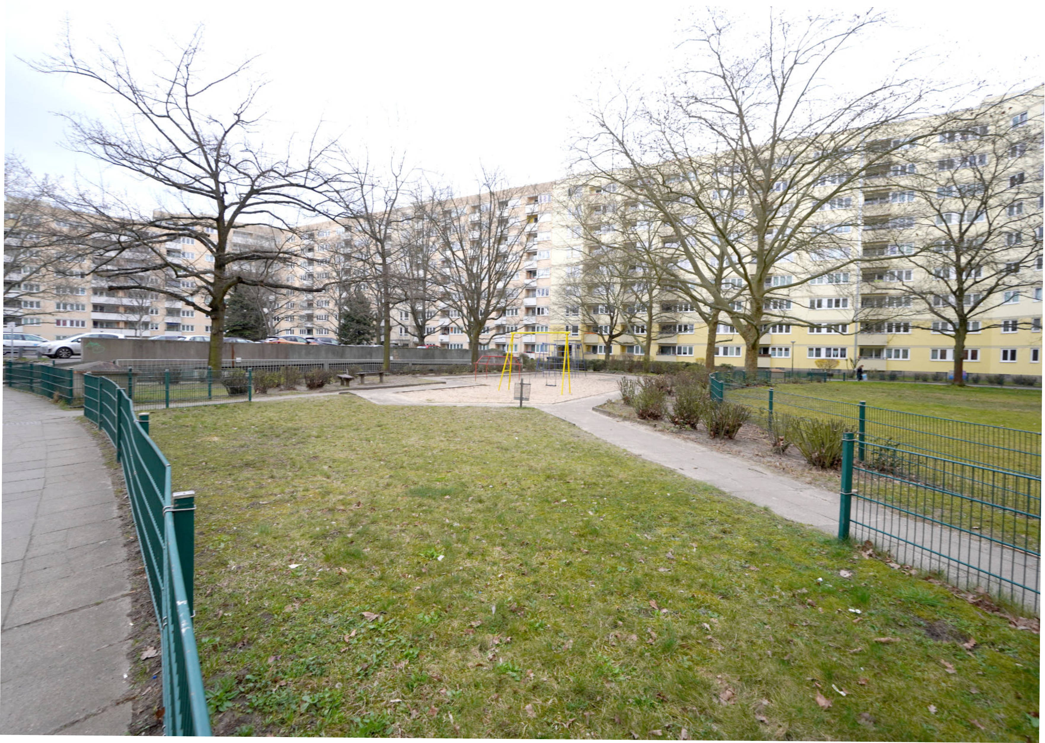 Auguste-Vikoria-Allee 20 A, 13403 Berlin