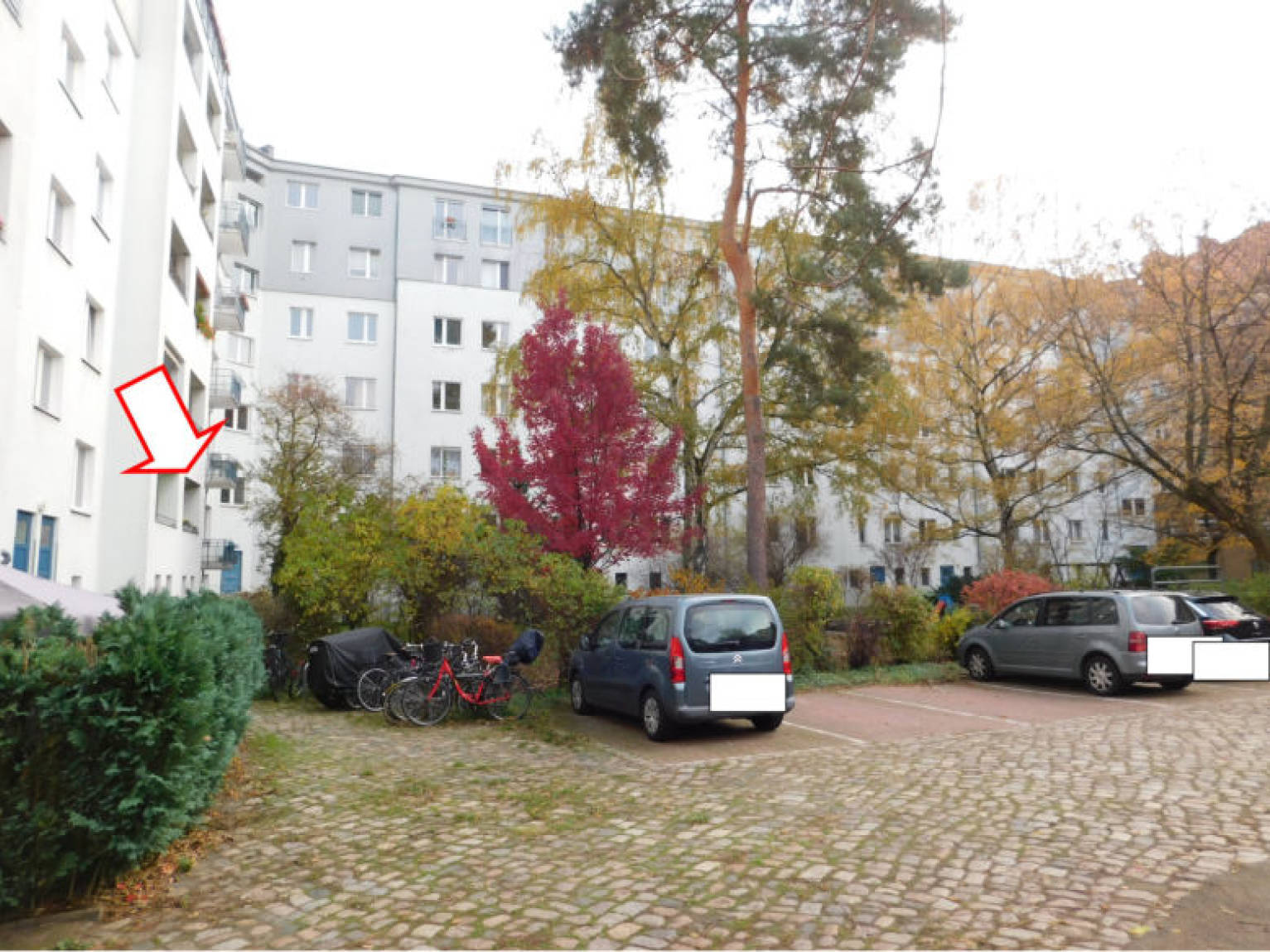 Eigentumswohnung (3 bis 4 Zimmer) in Düsseldorfer Straße 60, 10707 Berlin
