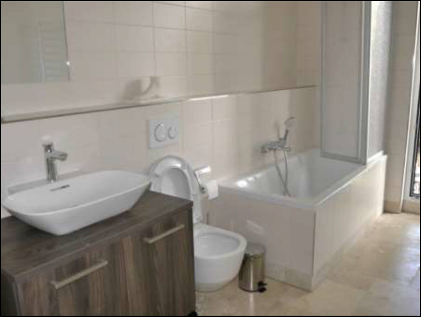 berlin 0070 K 0112/2023 Königsallee 16 I, 14193 Berlin 26