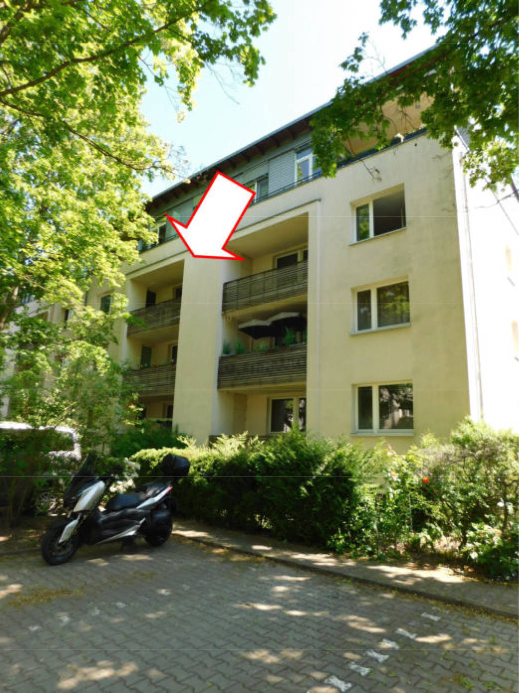 Eigentumswohnung (1 bis 2 Zimmer) in Lupsteiner Weg 41, 43, 45, 14165 Berlin, Zehlendorf
