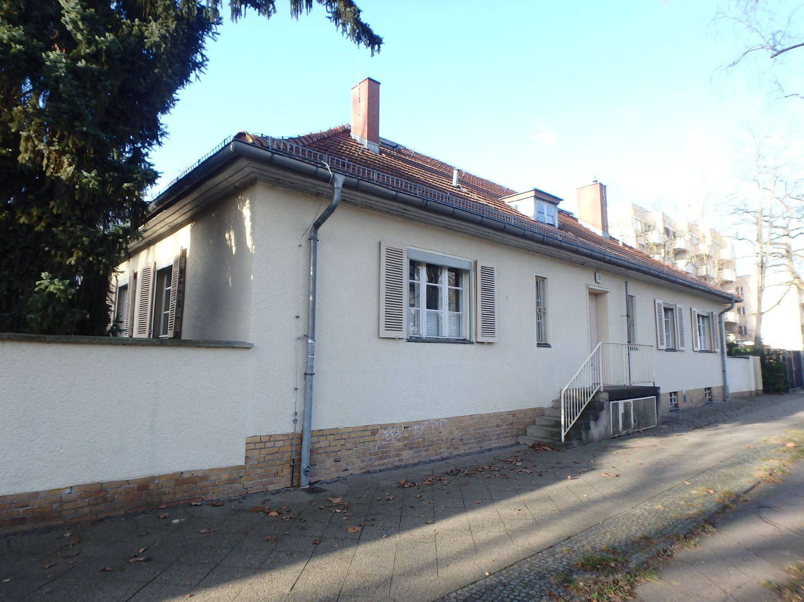 Einfamilienhaus in Sachtlebenstraße 20 A, 14165 Berlin, Zehlendorf