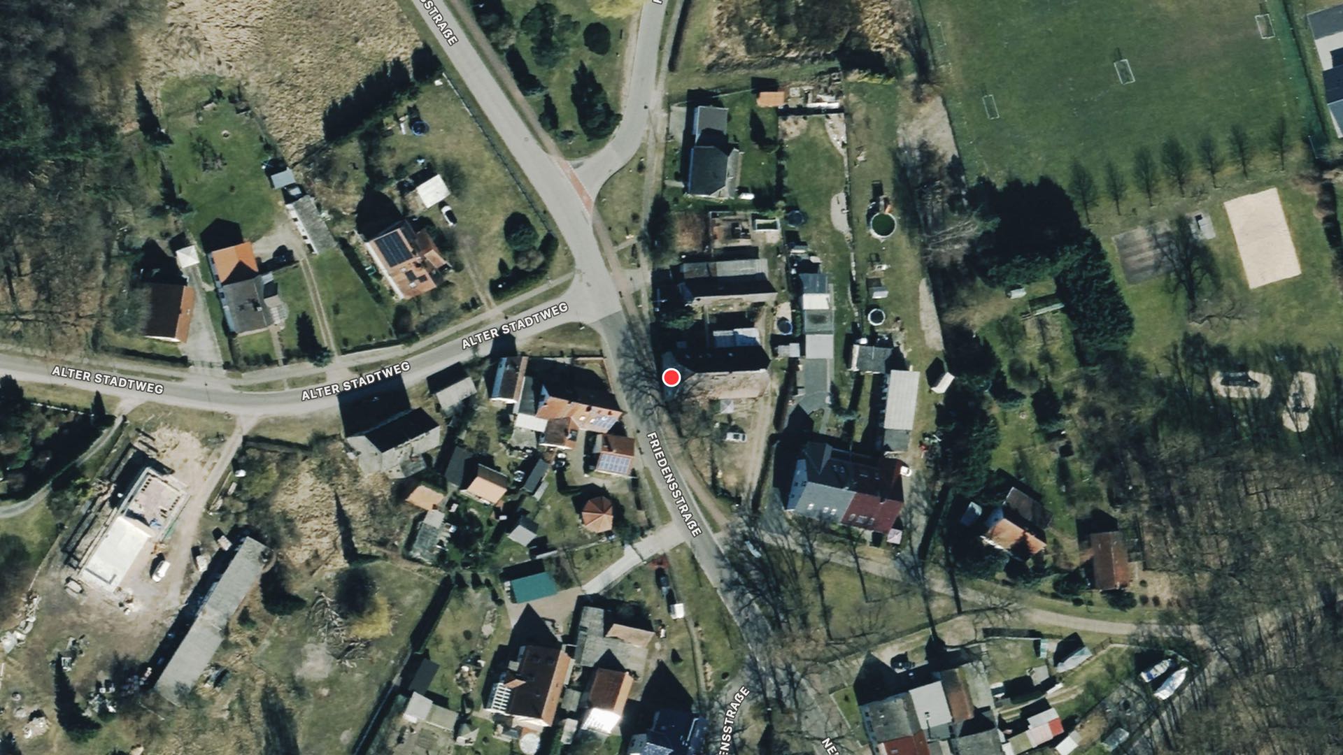 Doppelhaushälfte in Friedensstraße 36, 14715 Stechow-Ferchesar, OT Stechow - Bild 2