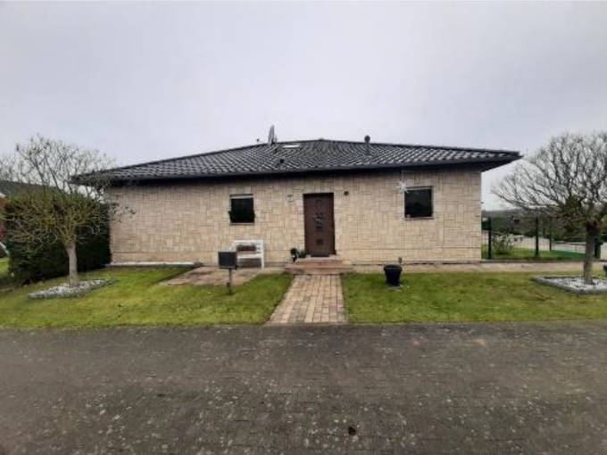 Einfamilienhaus in Berkholzer Straße 26, 16303 Schwedt/Oder, Meyenburg