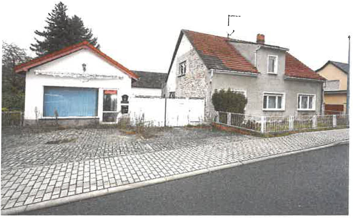 Zweifamilienhaus in Hauptstraße  19, 00000 Walddrehna - Bild 2