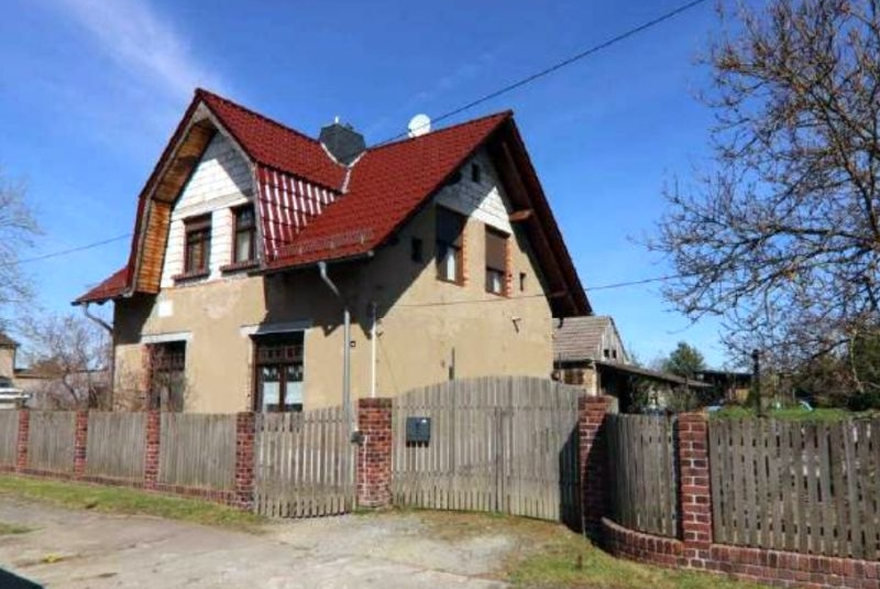 Brandenburg 15 K 55/24 Liebenwerdaer Straße 35, 04924 Bad Liebenwerda OT Theisa 1