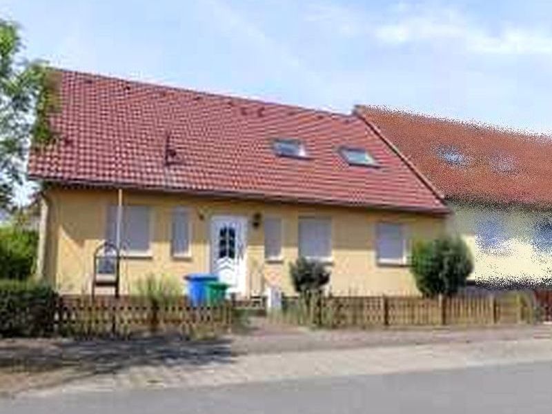 Einfamilienhaus in Ernst-Henecke-Ring 45, 15806 Zossen, Nächst Neuendorf - Bild 2