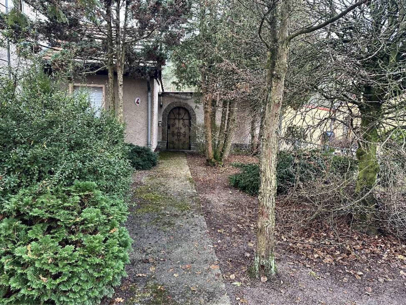 brandenburg 17 K 39/24 Schulzestraße 4, 15838 Am Mellensee OT Kummersdorf-Gut 7