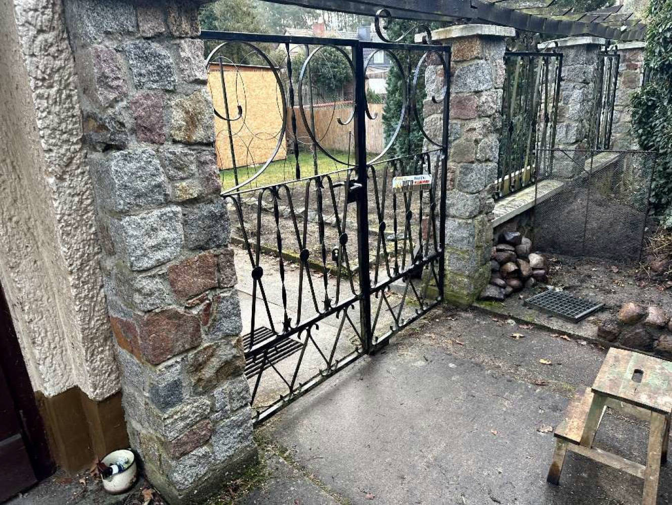 brandenburg 17 K 39/24 Schulzestraße 4, 15838 Am Mellensee OT Kummersdorf-Gut 14