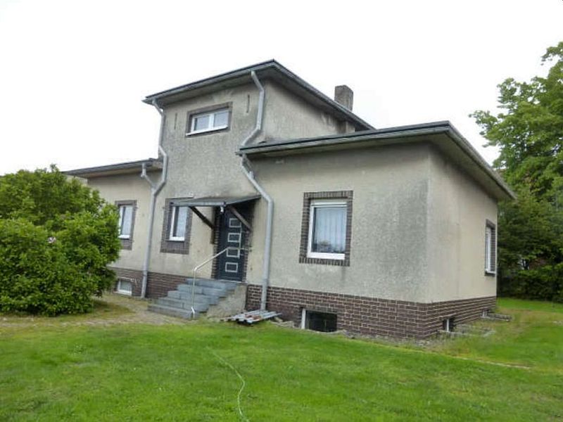 Einfamilienhaus in Bahnhofstraße 9, 14728 Rhinow