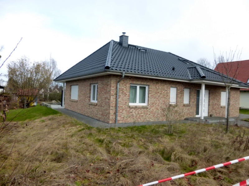 Einfamilienhaus in An den Göhren 4, 14641 Wustermark OT Priort