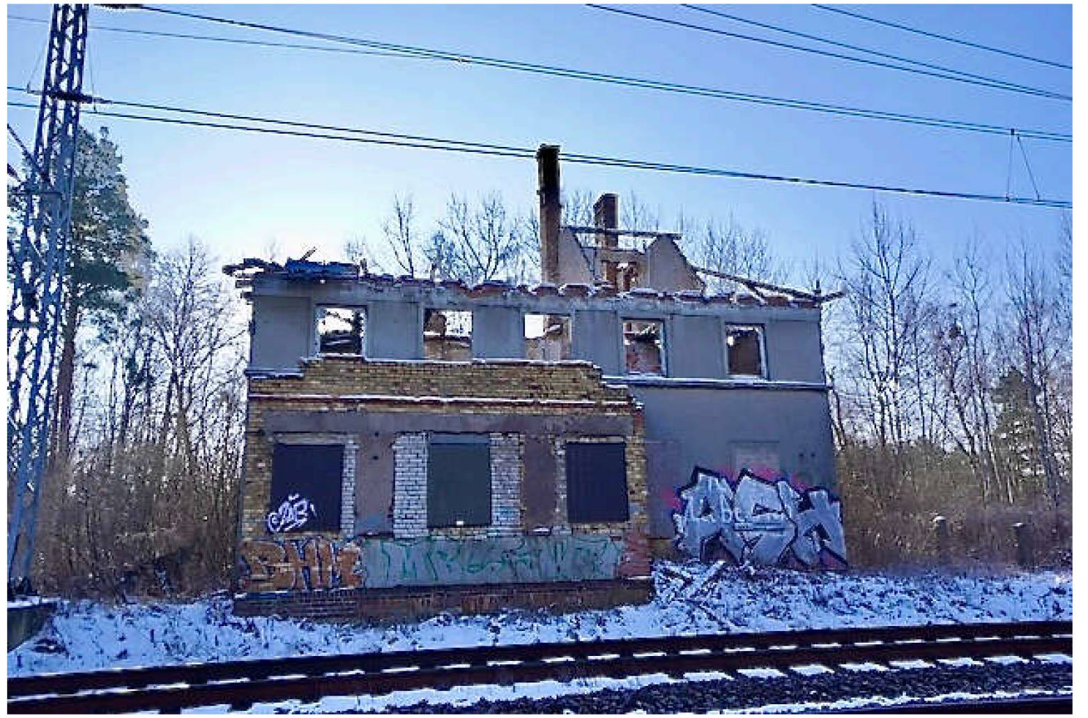brandenburg 42 K 27/24 Clara-Zetkin-Straße 1, 01987 Schwarzheide 6
