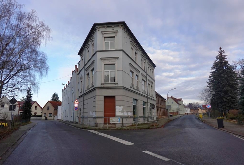 Wohnen/Gewerbe in Saalhausener Straße 3, 01994 Schipkau OT Annahütte - Bild 2