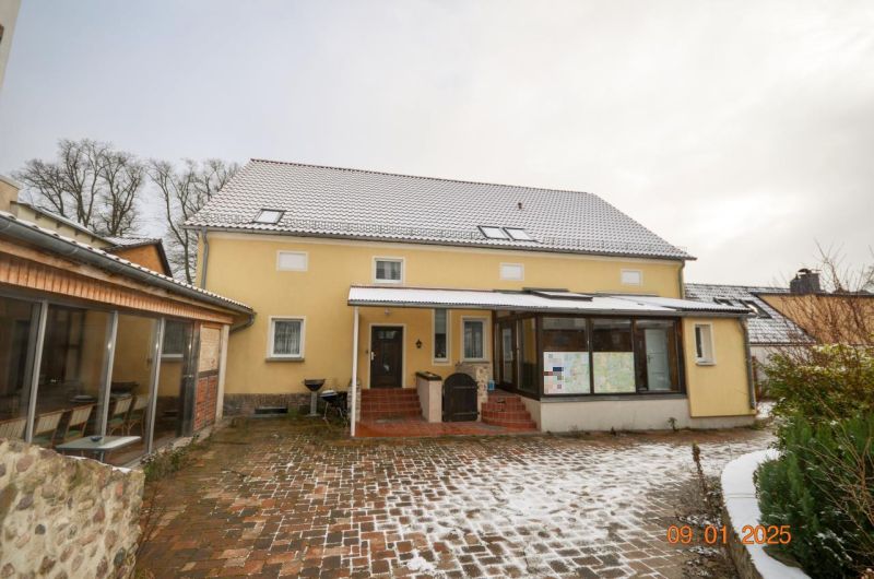 Wohnen/Gewerbe in Dorfstraße 9, 16831 Linow - Bild 2