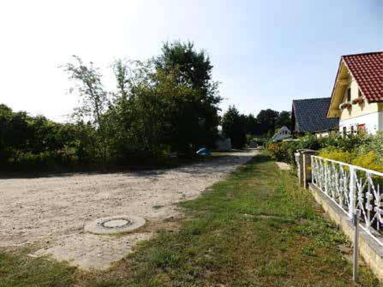 brandenburg 8 K 27/18 (2) Am Werder/Jovestraße 2, 15713 Königs Wusterhausen OT Wernsdorf 11