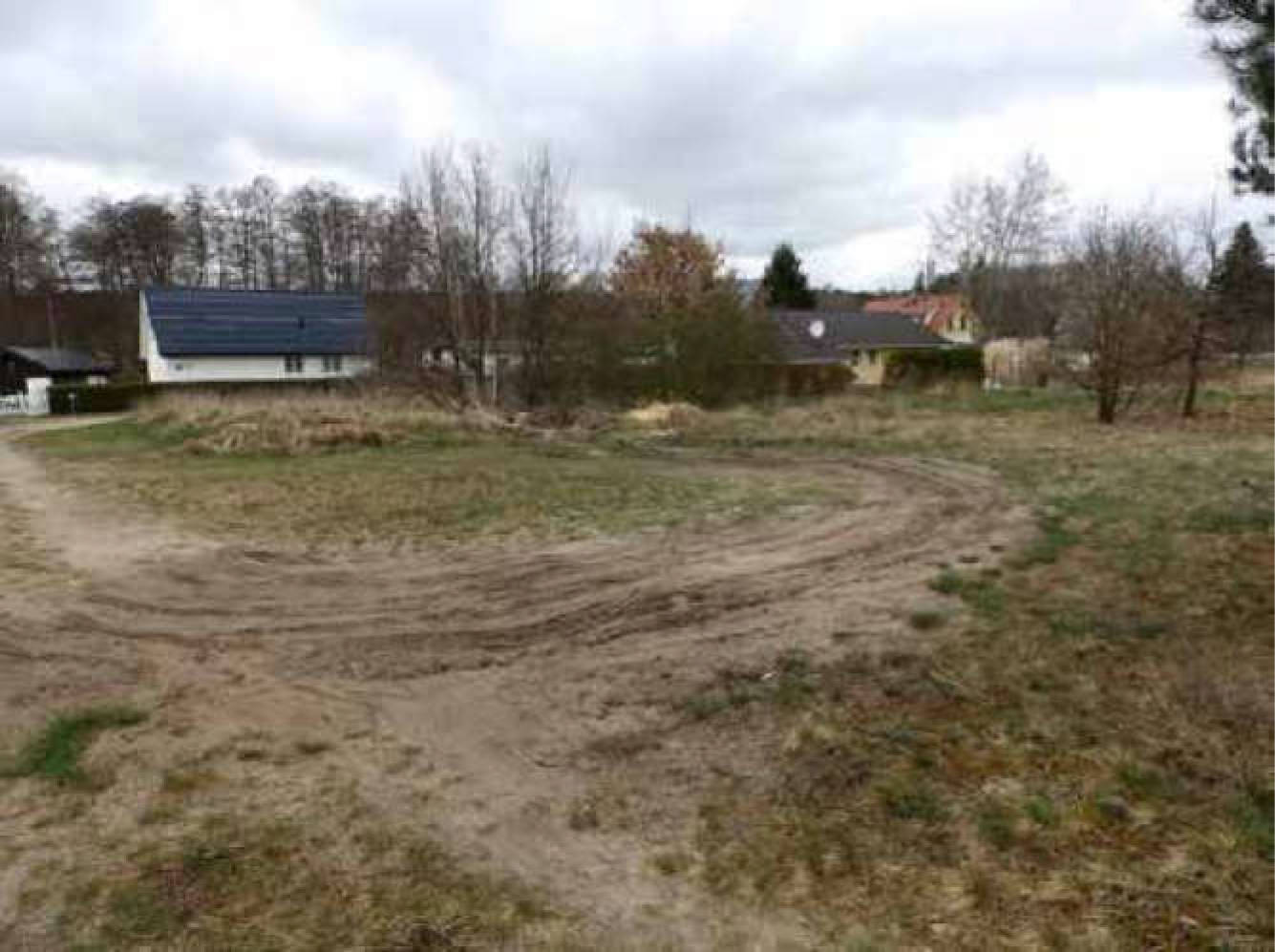 brandenburg 8 K 27/18 (2) Am Werder/Jovestraße 2, 15713 Königs Wusterhausen OT Wernsdorf 7