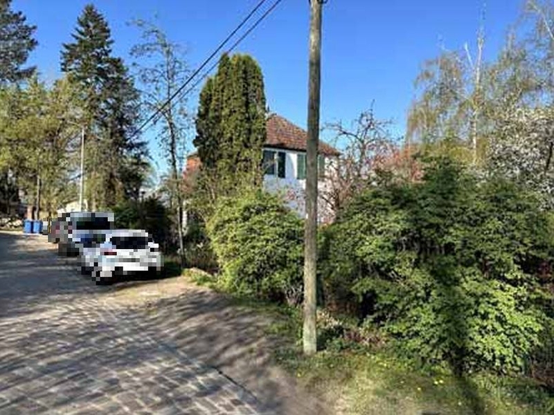 brandenburg 8 K 28/24 Jovestraße 18, 15713 Königs Wusterhausen OT Wernsdorf 8