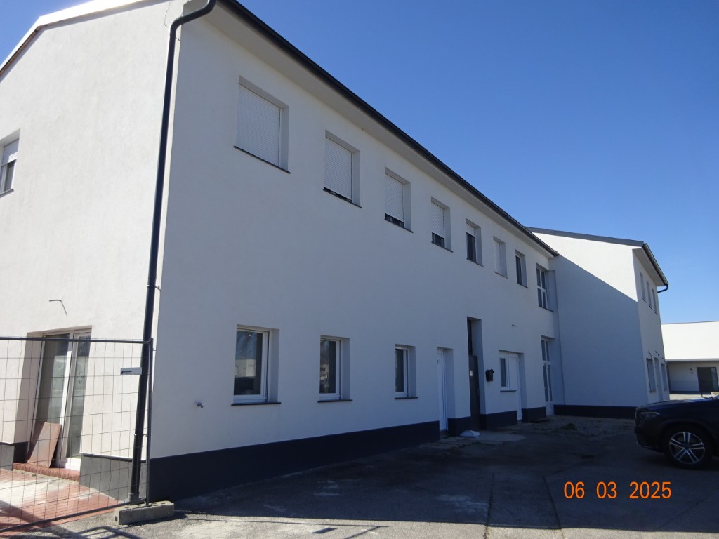 burgenland 5 E 12/24a Eisenstädter Straße 93, 7011 Siegendorf 11