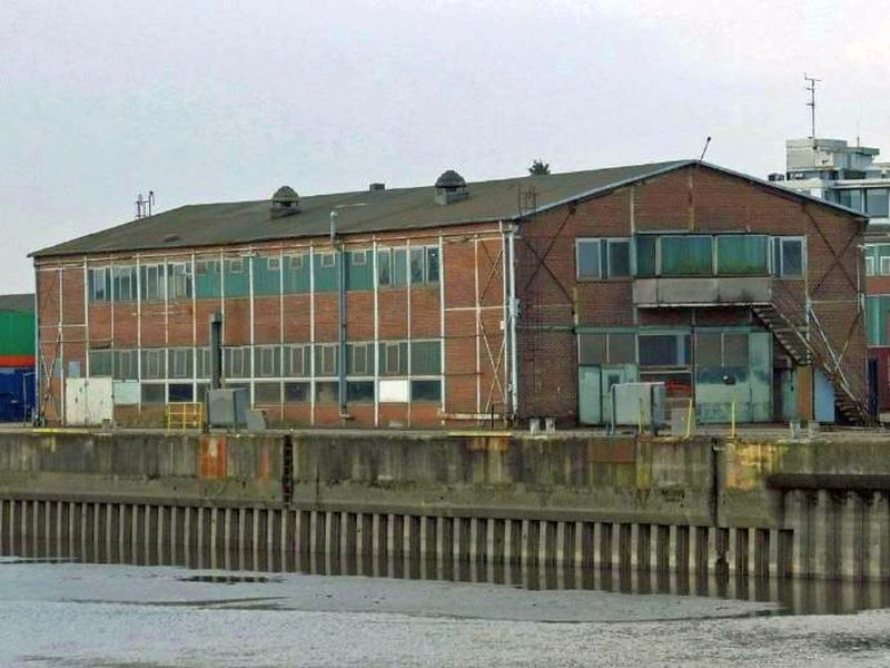 Gewerbeobjekt in Neuenfelder Fährdeich 80, 80a-80k-88, 21129 Hamburg-Neuenfelde - Bild 5