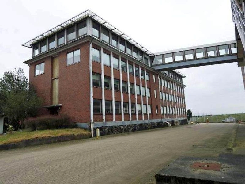 Gewerbeobjekt in Neuenfelder Fährdeich 80, 80a-80k-88, 21129 Hamburg-Neuenfelde - Bild 3