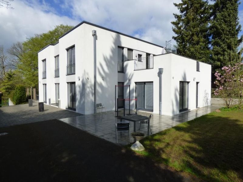 Einfamilienhaus in Sarenweg 66a, 22397 Hamburg