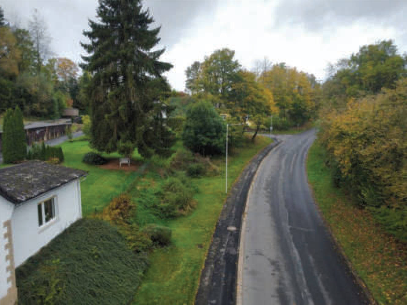 Gewerbeeinheit (z.B. Laden, Büro), Landgasthof mit Pension und Einfamilienwohnhaus in Röstweg 11, 11a, 36205 Sontra - Bild 2